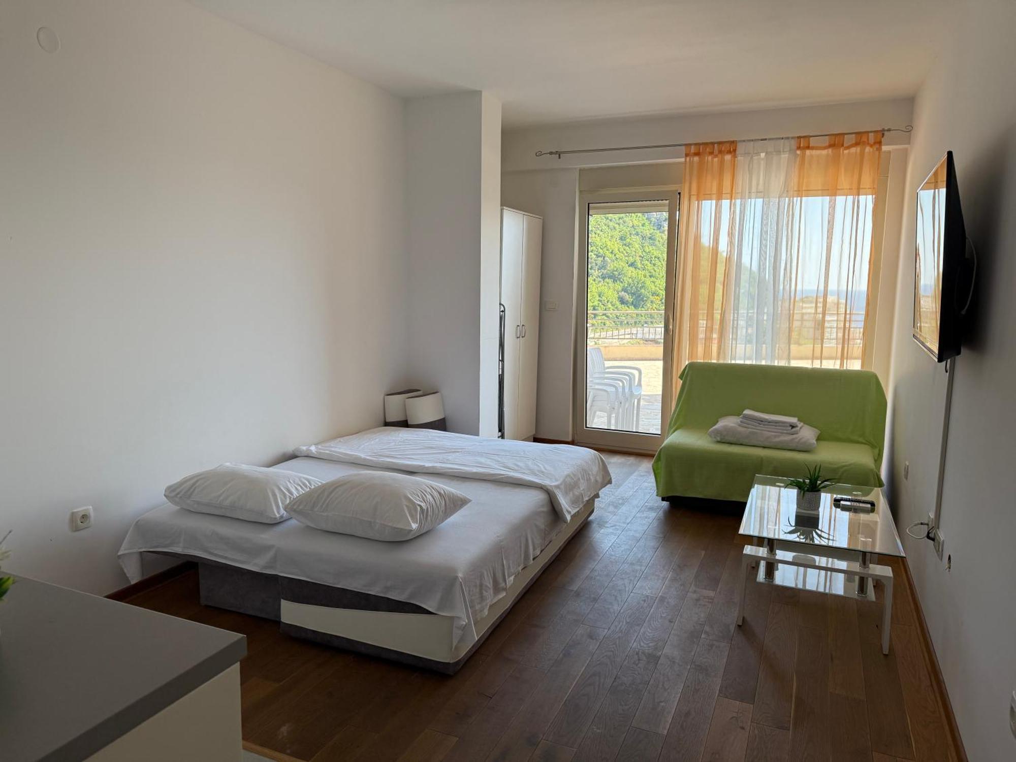 Lux Apartment Vidovic Rafailovici Bagian luar foto